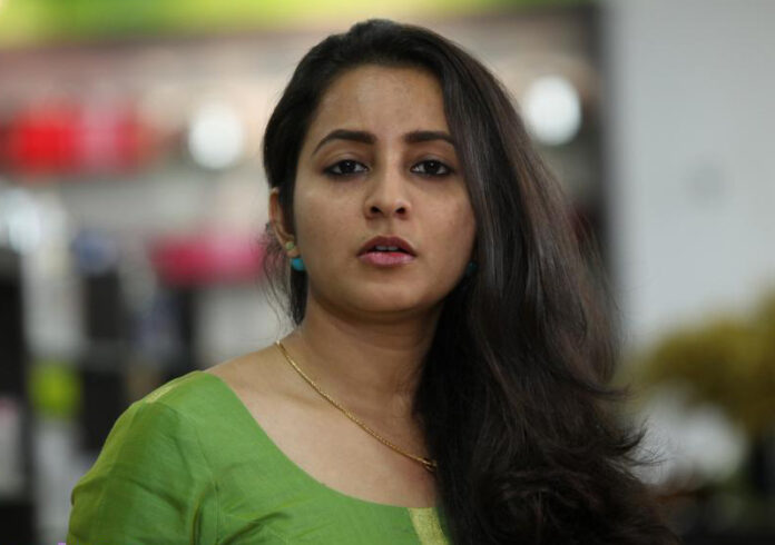 bhama-stills-in-marupadi-movie-16-large (2)