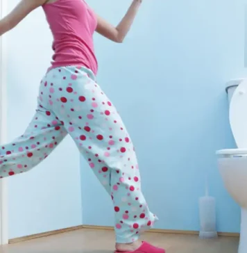 വയറുനിറയെ ഭക്ഷണം കഴിച്ചാലുടൻ ടോയ്ലറ്റിലേക്ക് ഓടാൻ തോന്നാറുണ്ടോ? ഡോക്ടർമാർ പറയുന്ന കാരണം ഇതാണ്